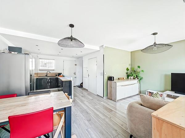 Maison moderne à vendre à Marseille 13013 - La Batarelle basse