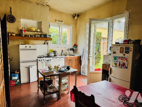 Maison centre ville avec garages