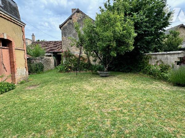 Maison centre ville avec garages