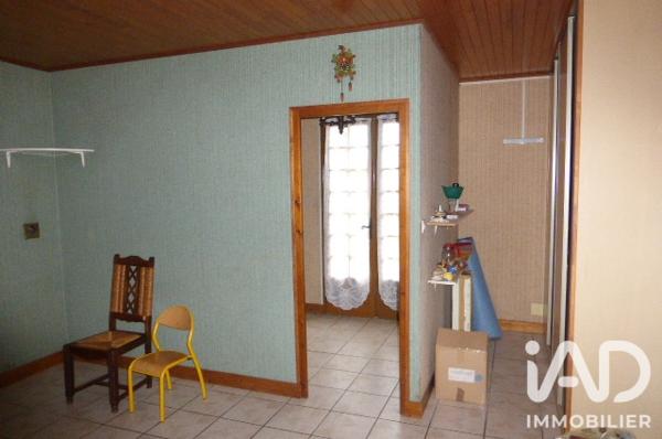 Maison à vendre 8 pièces 185 m² Saint-Martin-d'Ary