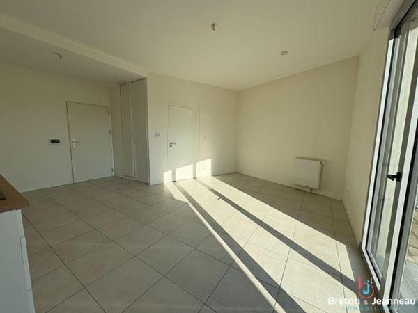 Appartement T1 avec parking - Laval - Secteur Hilard