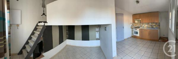 Maison à vendre  1 pièce - 24,27 m 2   MARSEILLE  - 13015