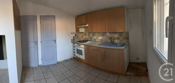 Maison à vendre  1 pièce - 24,27 m 2   MARSEILLE  - 13015