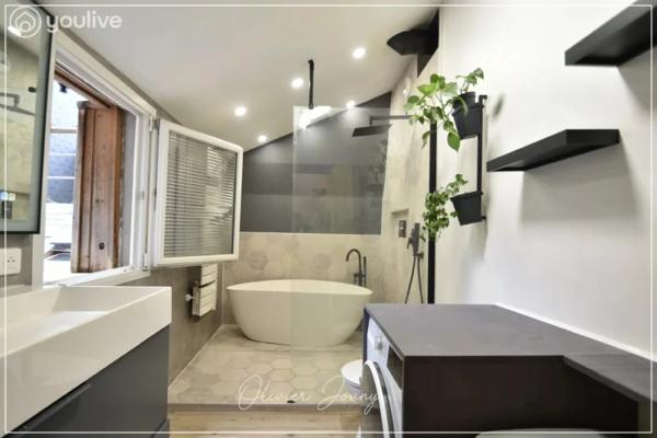 Nantes Talensac – Duplex de caractère 94,7 m² avec terrasse et grenier