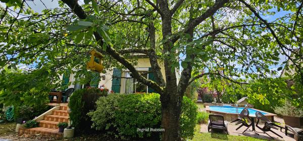 Maison individuelle bâtie sur sous sol total 3 chambres