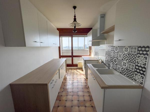 Appartement 4P avec vue mer - Étage élevé avec ascenseur,  
La rochelle 17000