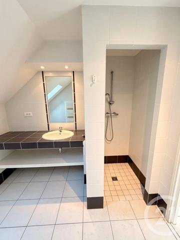 Maison à vendre  4 pièces - 102,88 m 2   RODEZ  - 12