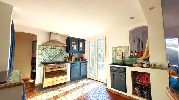 Villa Vence 8 pièce(s) 200 m2