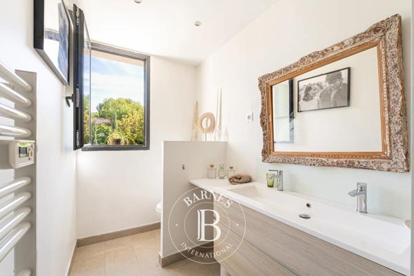 Marseille 8ème, Appartement 3 Chambres -  134 m² à vendre