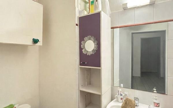 Appartement à vendre    1 pièce • 30 m2 Nîmes