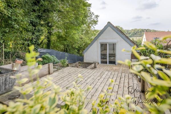 Maison à vendre 5 pièces AUFFREVILLE BRASSEUIL (78)92m²-3 chambres- parking- dépendance-620m²