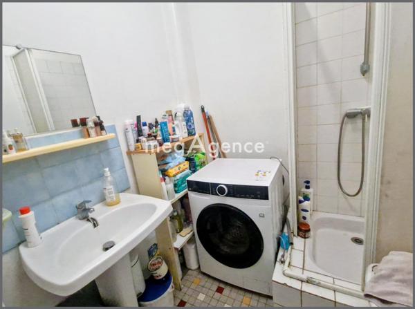 Appartement à LYON 7E ARRONDISSEMENT, 69007 - 3 pièces 80m²