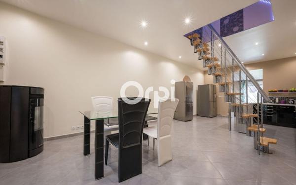 Maison à vendre    5 pièces • 139 m2 Auby