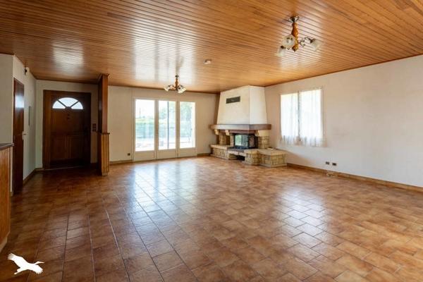 Maison à vendre |  Barbezieux-Saint-Hilaire |  5 pièces | 104 m²