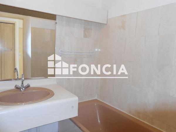 Location Studio 28.74 m² - 42, RUE VERCINGETORIX Beziers 34500