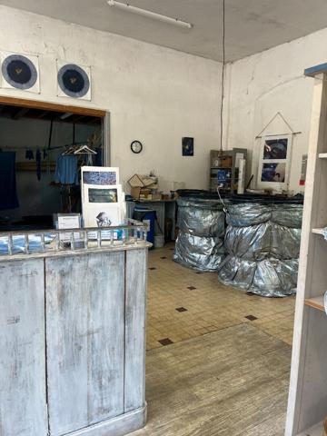 Local Commercial de 150m2 situé dans la ZI de LECTOURE