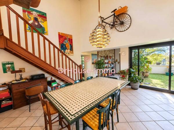 Maison à vendre 6 pièces de 245 m²