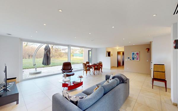 Maison à vendre    5 pièces • 163,70 m2 Thionville