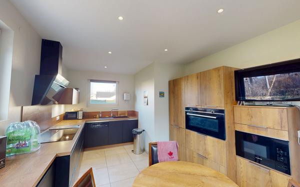 Maison à vendre    5 pièces • 163,70 m2 Thionville