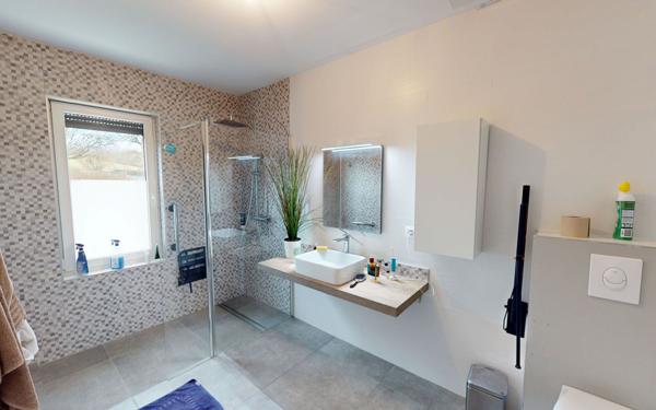 Maison à vendre    5 pièces • 163,70 m2 Thionville