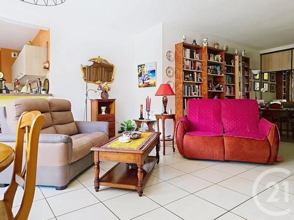 Appartement F3 à vendre  3 pièces - 92,95 m 2   CERET  - 66