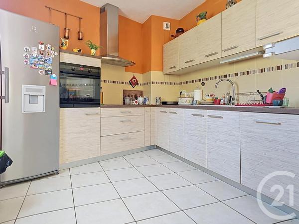 Appartement F3 à vendre  3 pièces - 92,95 m 2   CERET  - 66