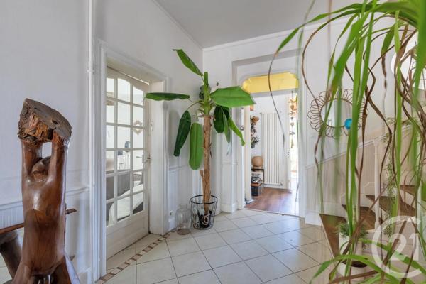 Maison à vendre  7 pièces - 270 m 2   ST BENOIT DE CARMAUX  - 81