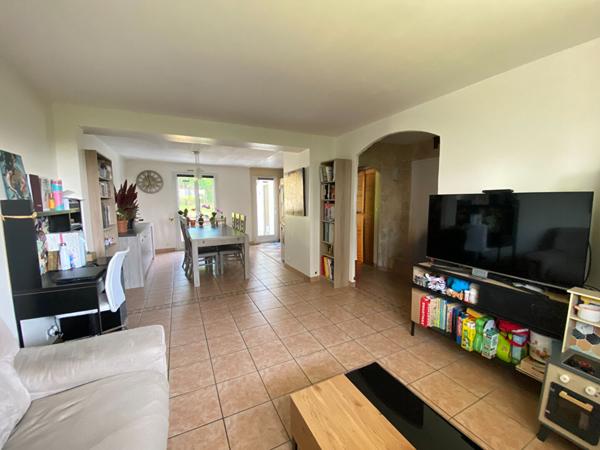 EXCLUSIVITÉ - MAISON DE 5 PIECES A VENDRE A PLAISIR - LA BOISSIERE