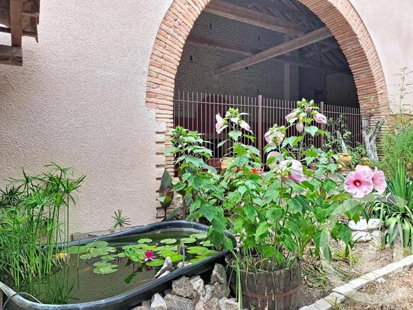Maison à vendre  10 pièces - 433,37 m 2   LAVAUR  - 81