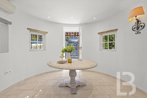 En exclusivité — Propriété d’exception en pierre, vue panoramique, Le Rouret