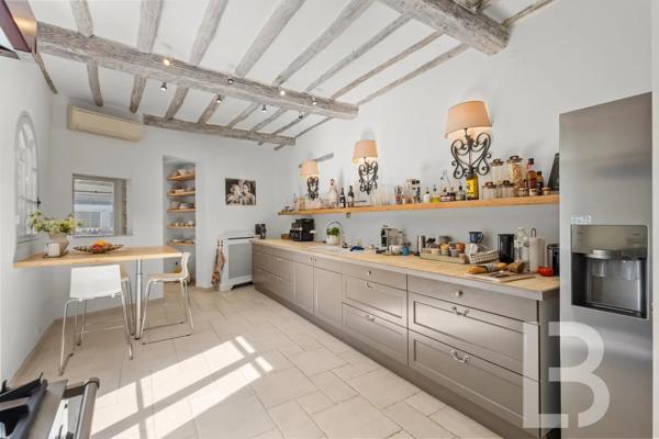 En exclusivité — Propriété d’exception en pierre, vue panoramique, Le Rouret