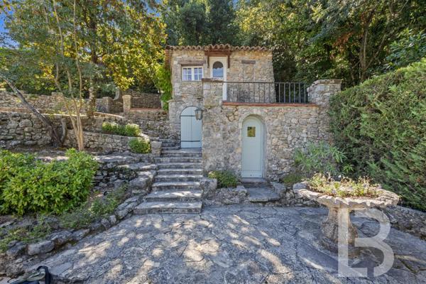 En exclusivité — Propriété d’exception en pierre, vue panoramique, Le Rouret