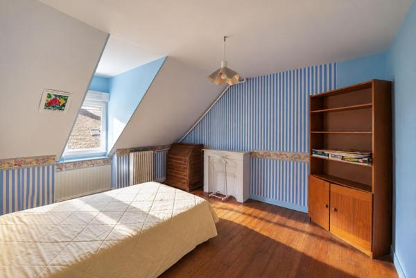 Maison à LE MANS, 72000 - 6 pièces 140m²