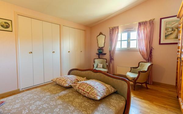 Maison à vendre    6 pièces • 200 m2 Ramonville-Saint-Agne