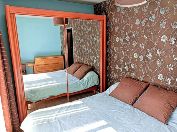 Vente                                                      Fonds de commerce
                        
                     4 pièces                      146 m2                     à Gournay-en-Bray