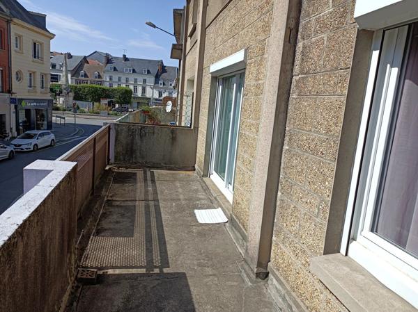 Vente                                                      Fonds de commerce
                        
                     4 pièces                      146 m2                     à Gournay-en-Bray