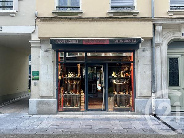 à vendre  53,20 m2 PAU - 64