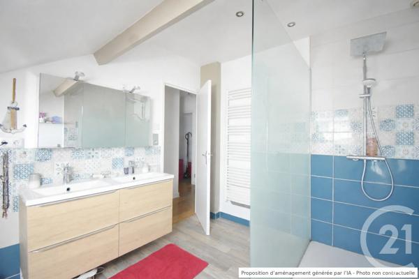Maison à vendre  5 pièces - 135 m 2   CREUZIER LE VIEUX  - 03