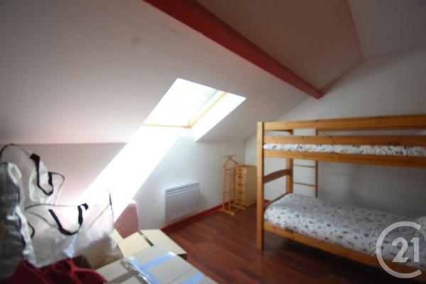 Maison à vendre  5 pièces - 135 m 2   CREUZIER LE VIEUX  - 03