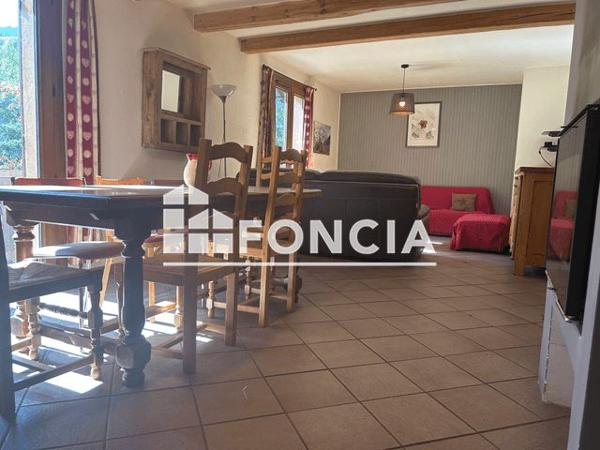 À vendre Maison 6 pièces 130 m² - La Salle-les-alpes 05240