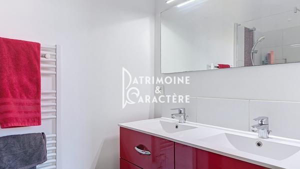 Grande maison familiale au calme d'une allée privée