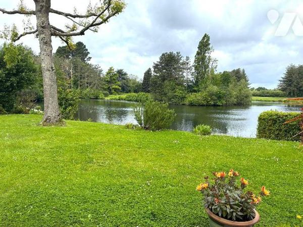 BRUZ / GOLF CICE BLOSSAC 

À vendre - Jolie maison familiale de 195 m² aux portes de Rennes
...
