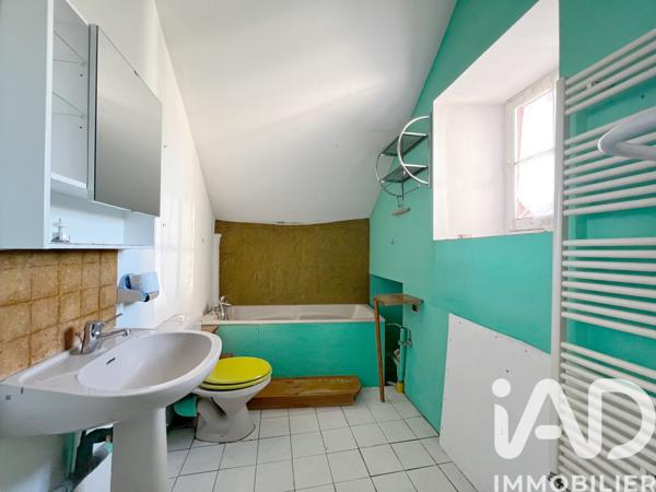 Maison à vendre 6 pièces 132 m² Geneuille