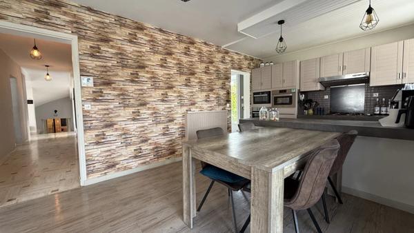 Demeure familiale d’exception ,Charme & volumes à Andilly