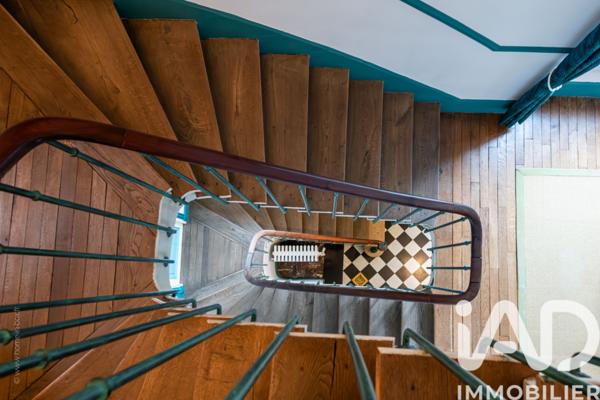 Maison à vendre 8 pièces 209,73 m² Saint-Maur-des-Fossés
