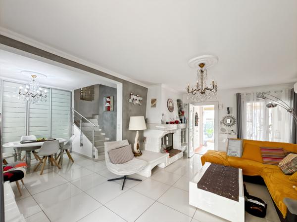 Toulon (83100) Maison 114m², 3 chambres, jardin de 250m², garage