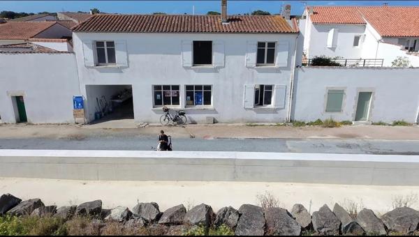 Foncier rare vue mer , maison à reconstruire à votre image