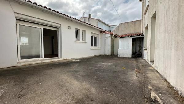 Foncier rare vue mer , maison à reconstruire à votre image