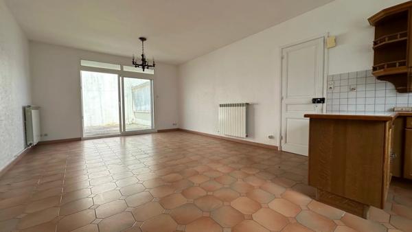 Foncier rare vue mer , maison à reconstruire à votre image