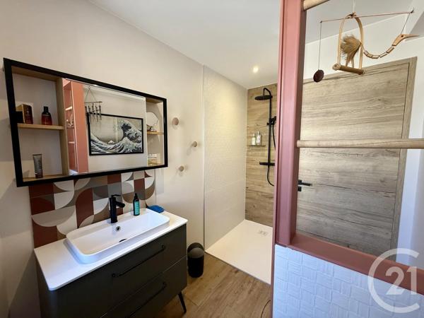 Maison à vendre  7 pièces - 170 m 2   VALENCE  - 26